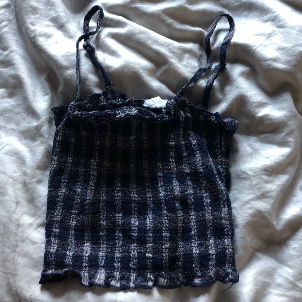 Cute tight fitted crop top